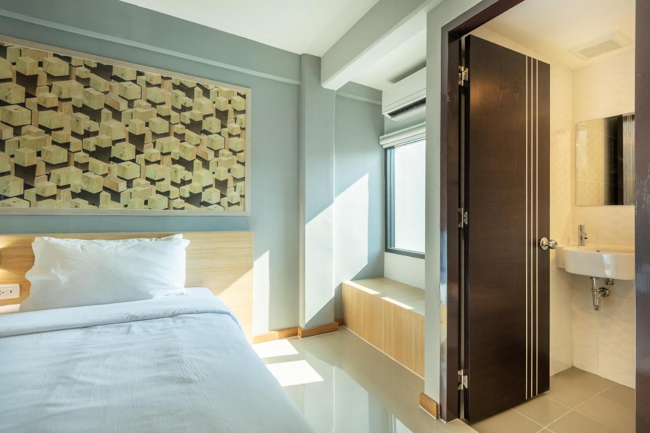 Plaai Play Hotel Районг Екстериор снимка